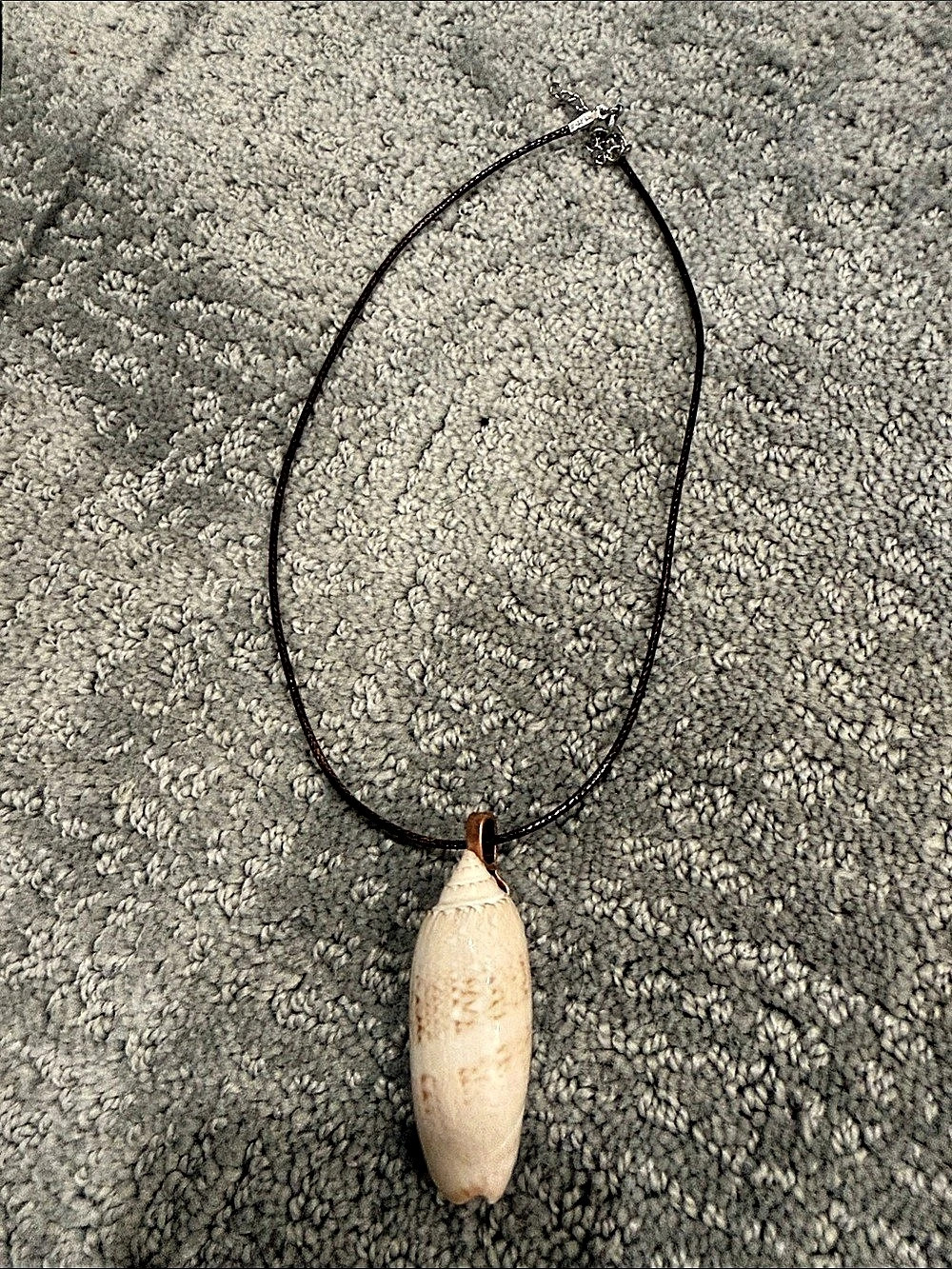 Netted olive Shell Pendant Necklace in Cream & Brown